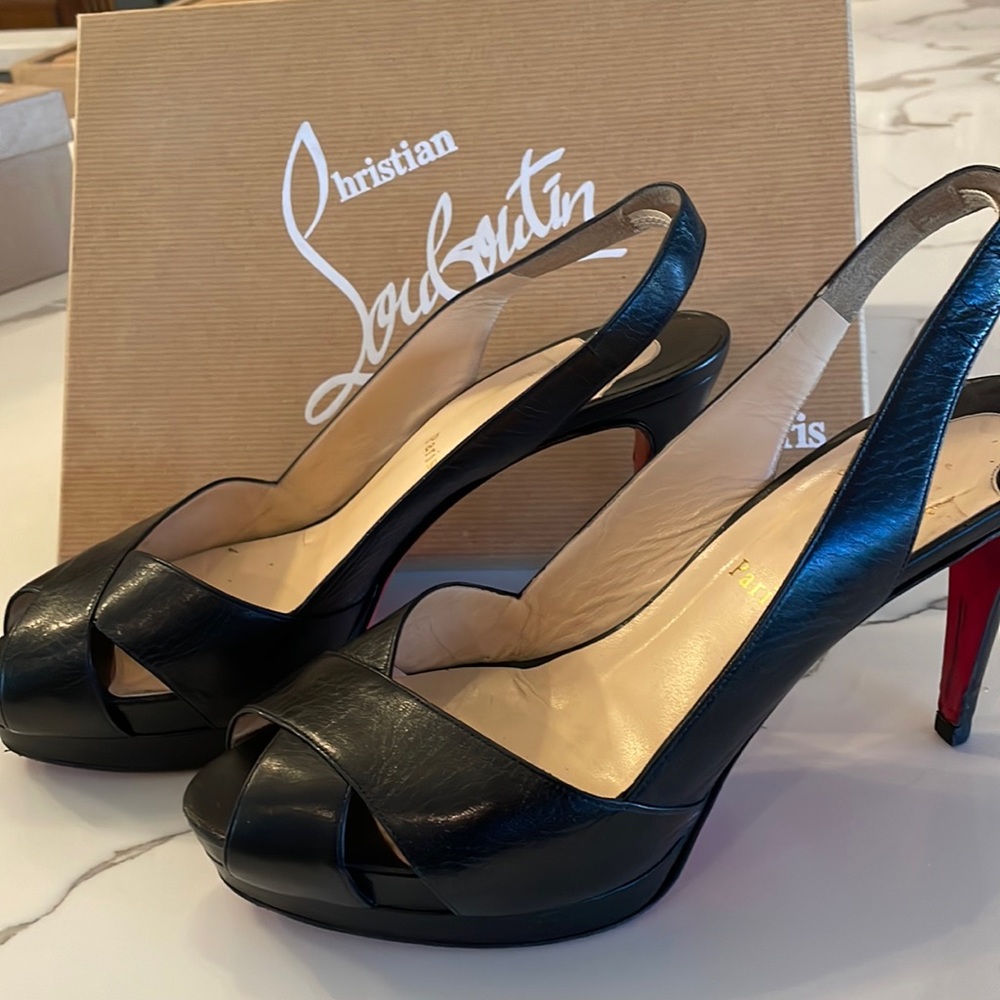 Christian Louboutin Soso 100 Kid Size 41